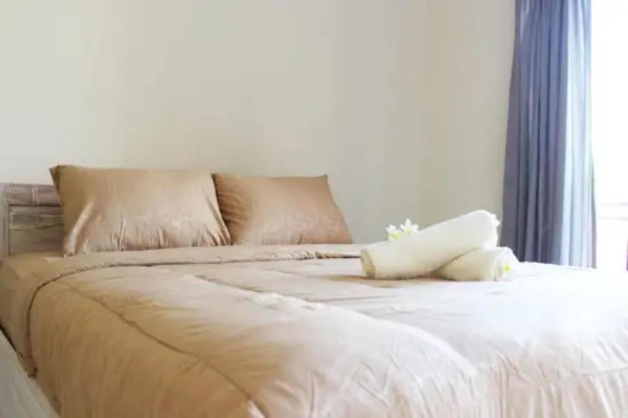Oyo Flagship 91237 Ratu Guest House Kedunganan Esterno foto
